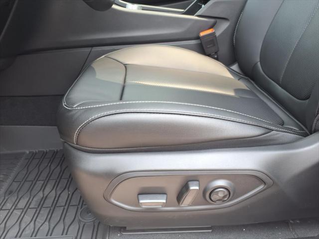 new 2025 Jeep Grand Cherokee car, priced at $50,537