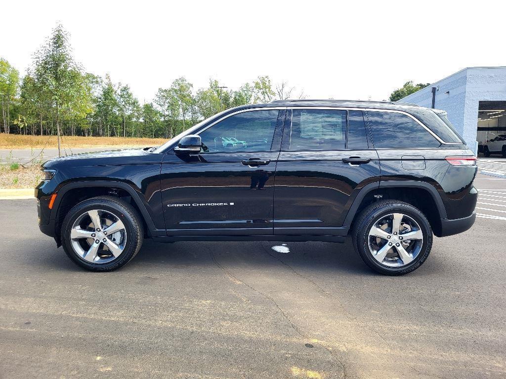 new 2024 Jeep Grand Cherokee L car, priced at $59,865