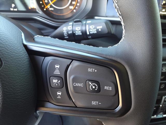 new 2025 Jeep Wrangler car, priced at $45,356