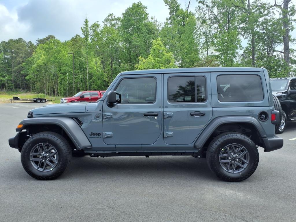 new 2025 Jeep Wrangler car, priced at $53,375