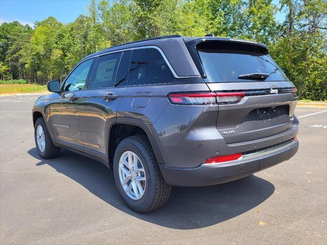 new 2024 Jeep Grand Cherokee car, priced at $44,970