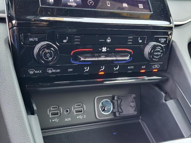 new 2024 Jeep Grand Cherokee car, priced at $44,970