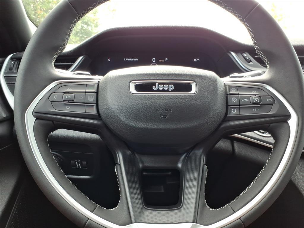 new 2025 Jeep Grand Cherokee L car, priced at $34,348