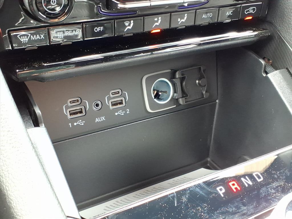 new 2025 Jeep Grand Cherokee L car, priced at $34,348