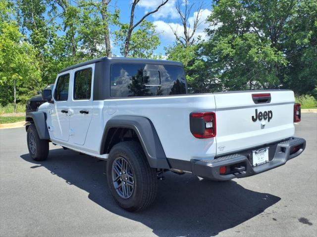 new 2025 Jeep Gladiator car, priced at $43,916