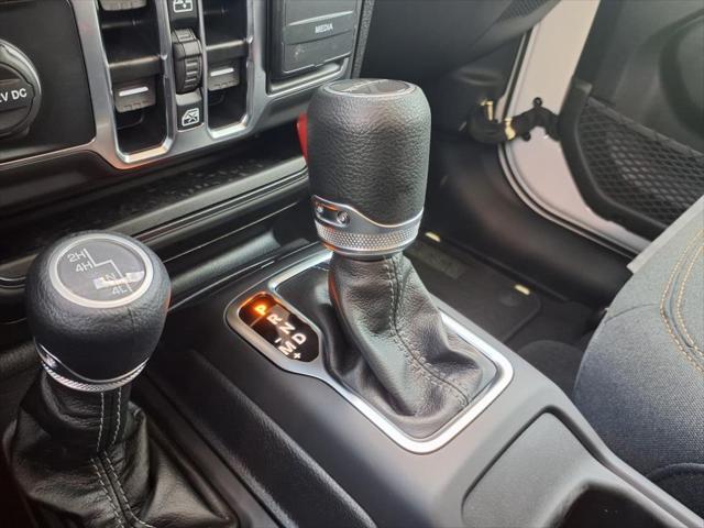 new 2025 Jeep Gladiator car, priced at $43,916