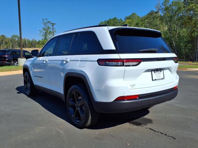 new 2024 Jeep Grand Cherokee car, priced at $46,580
