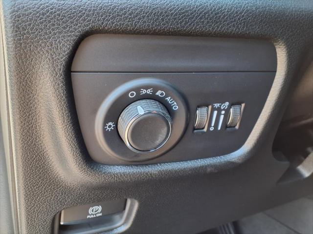 new 2024 Jeep Grand Cherokee car, priced at $46,580