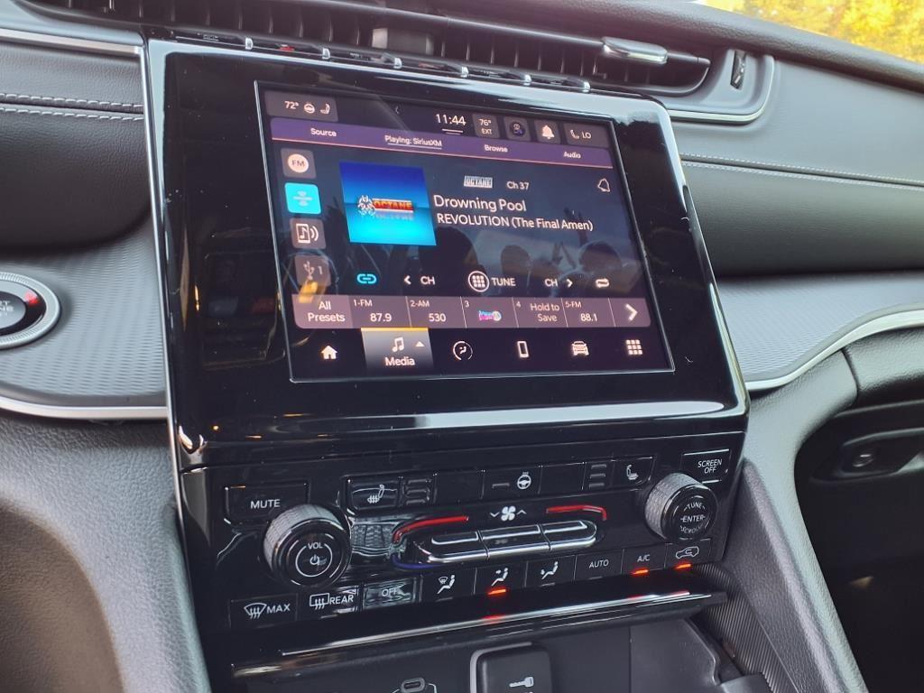 new 2024 Jeep Grand Cherokee car, priced at $46,580
