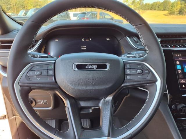 new 2024 Jeep Grand Cherokee car, priced at $46,580