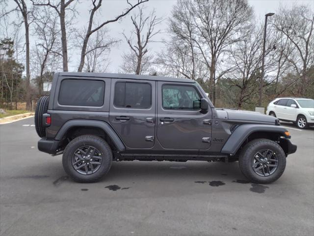 new 2025 Jeep Wrangler car, priced at $46,786