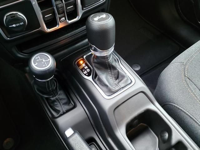 new 2025 Jeep Wrangler car, priced at $46,786
