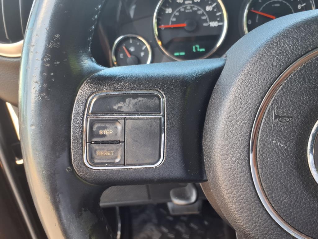used 2015 Jeep Wrangler Unlimited car, priced at $17,000