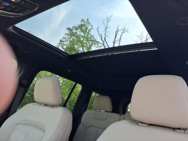 new 2025 Jeep Grand Cherokee car, priced at $49,183