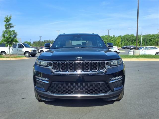 new 2025 Jeep Grand Cherokee car, priced at $49,183