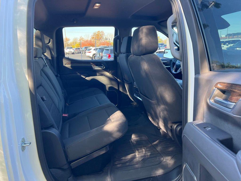 used 2022 GMC Sierra 1500 car, priced at $44,455