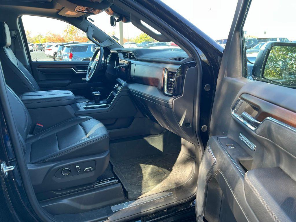 used 2024 GMC Sierra 1500 car, priced at $58,380