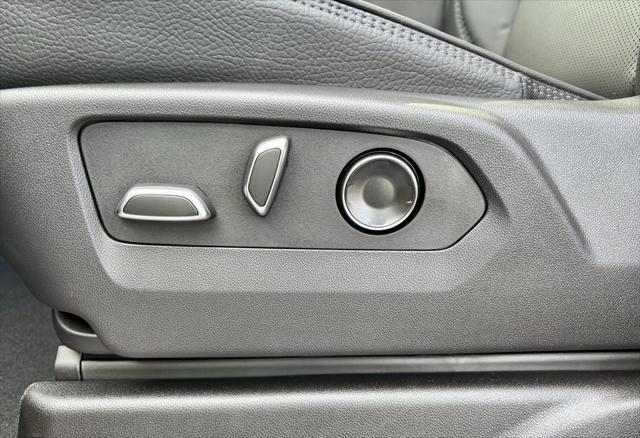 new 2025 GMC Yukon XL car, priced at $91,110