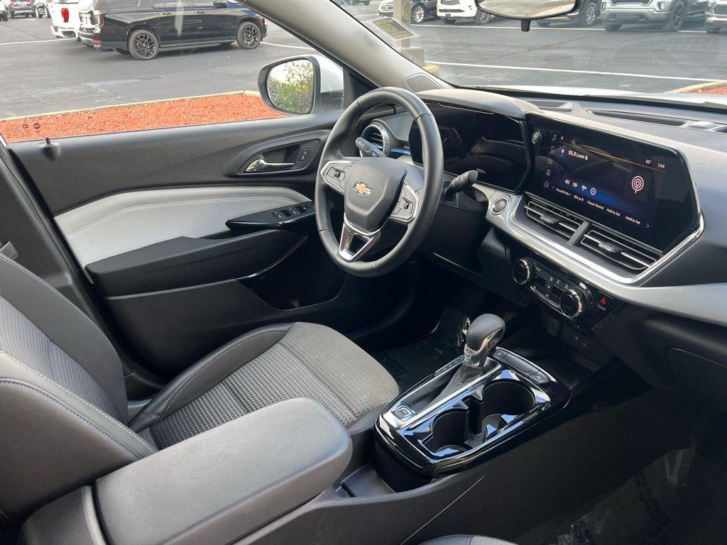 used 2024 Chevrolet Trax car, priced at $21,959