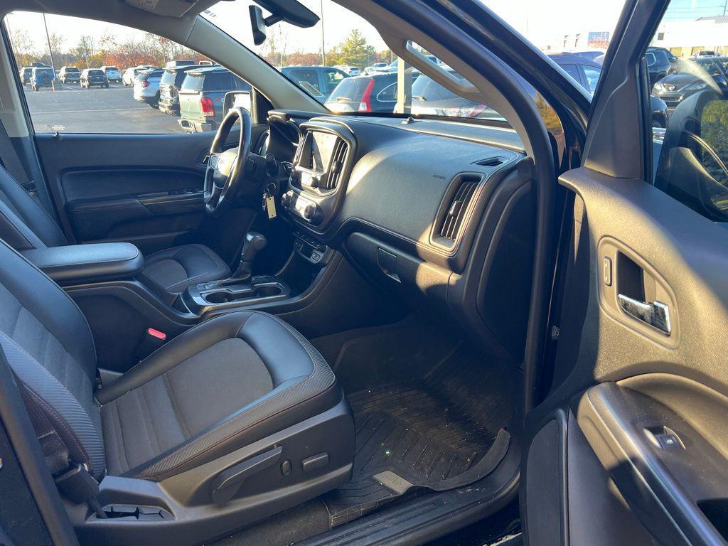 used 2020 GMC Canyon car, priced at $27,382