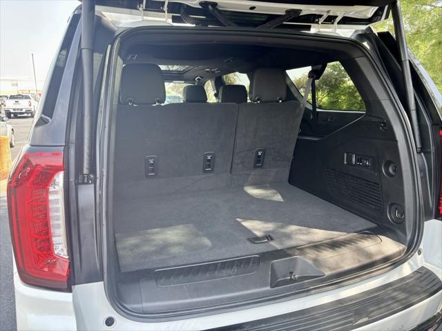 used 2023 GMC Yukon XL car, priced at $56,127