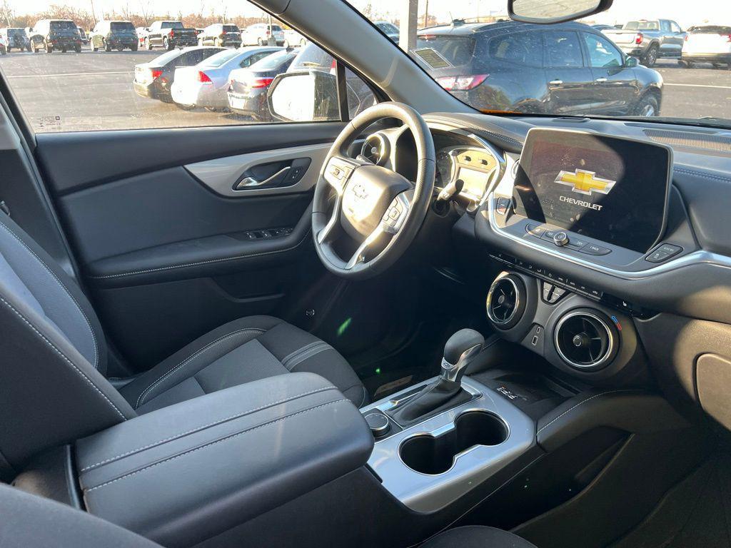 used 2024 Chevrolet Blazer car, priced at $27,575