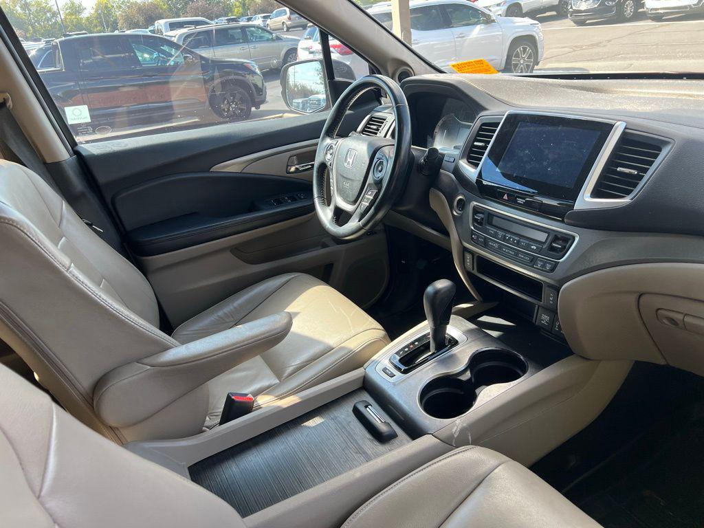 used 2016 Honda Pilot car, priced at $14,623