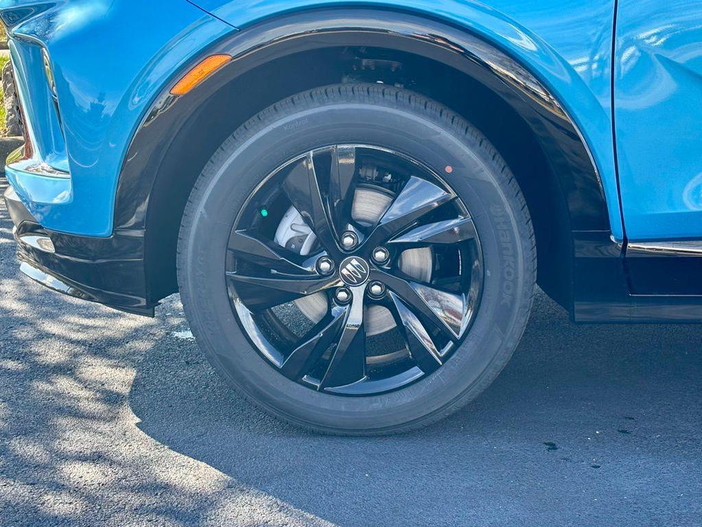 new 2026 Buick Encore GX car, priced at $28,040