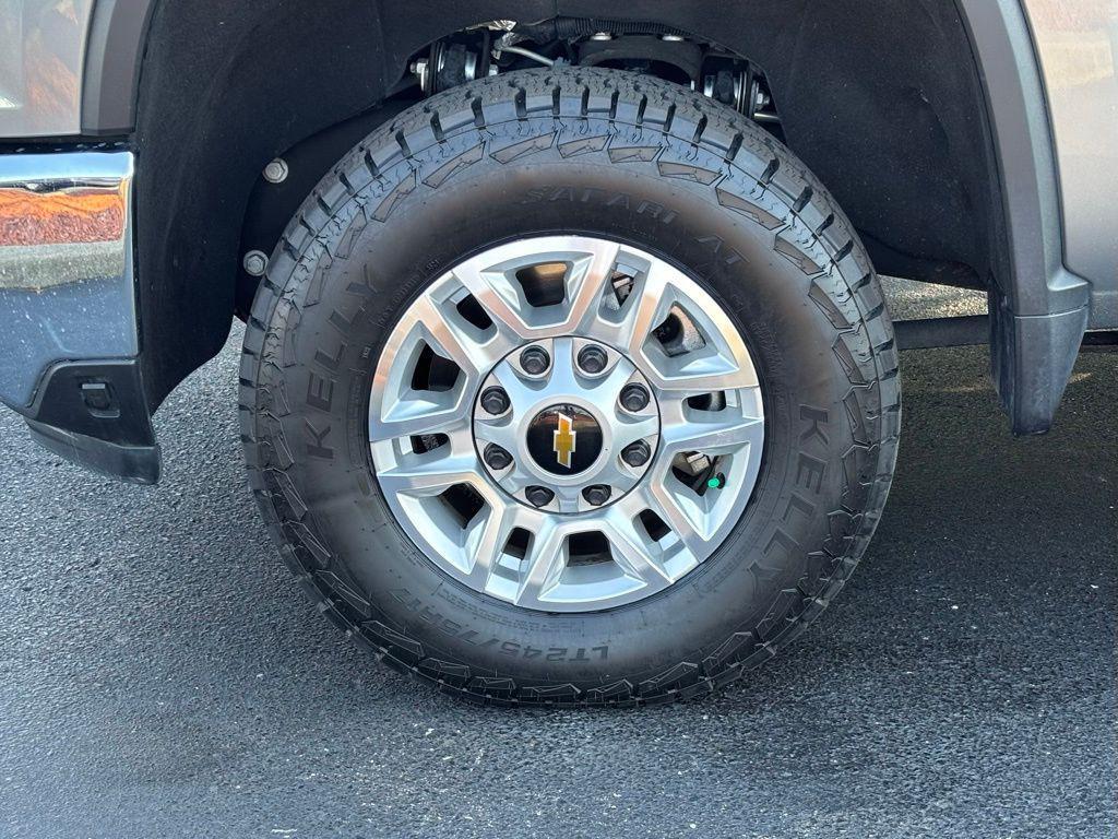 used 2024 Chevrolet Silverado 2500 car, priced at $56,487