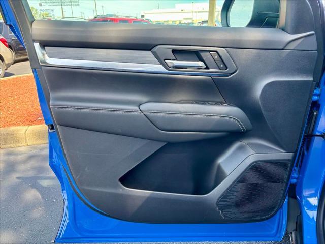 new 2025 GMC Terrain car, priced at $31,692