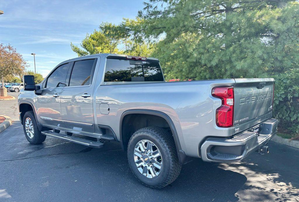 used 2024 Chevrolet Silverado 2500 car, priced at $61,631