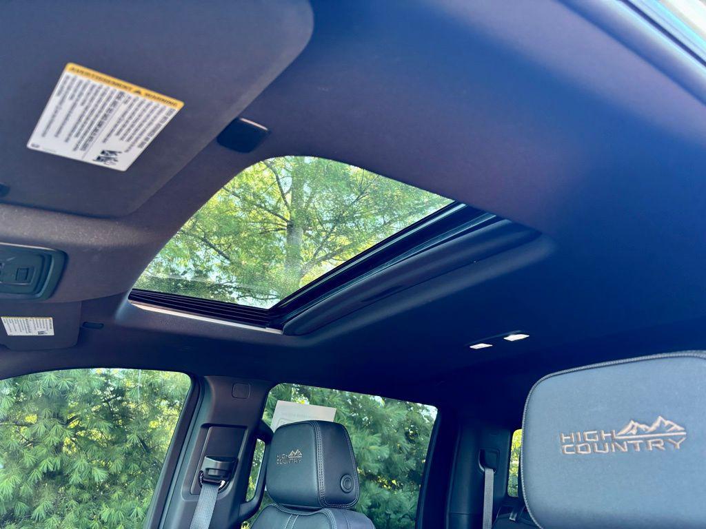 used 2024 Chevrolet Silverado 2500 car, priced at $61,631