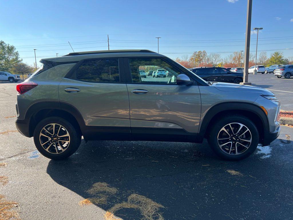 used 2024 Chevrolet TrailBlazer car, priced at $23,354