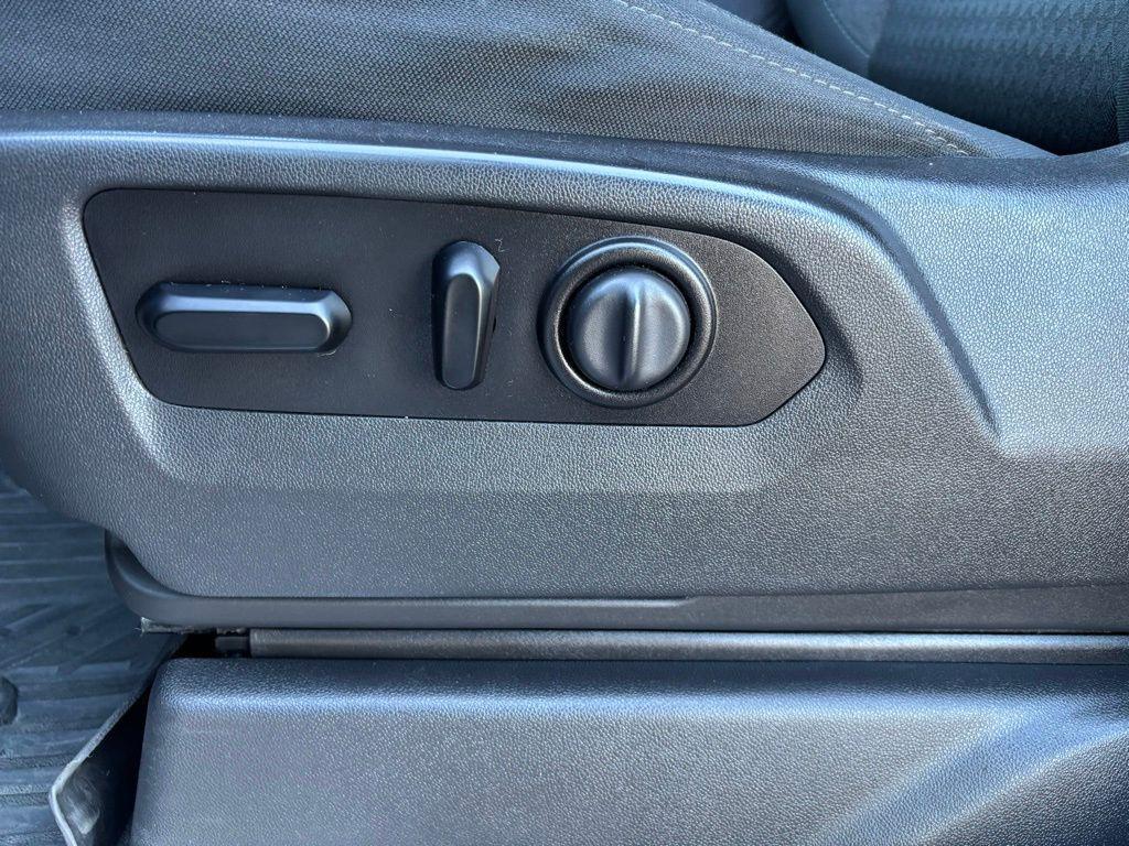 used 2021 Chevrolet Silverado 1500 car, priced at $27,658