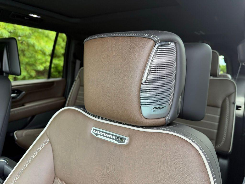 new 2025 GMC Yukon XL car, priced at $101,499