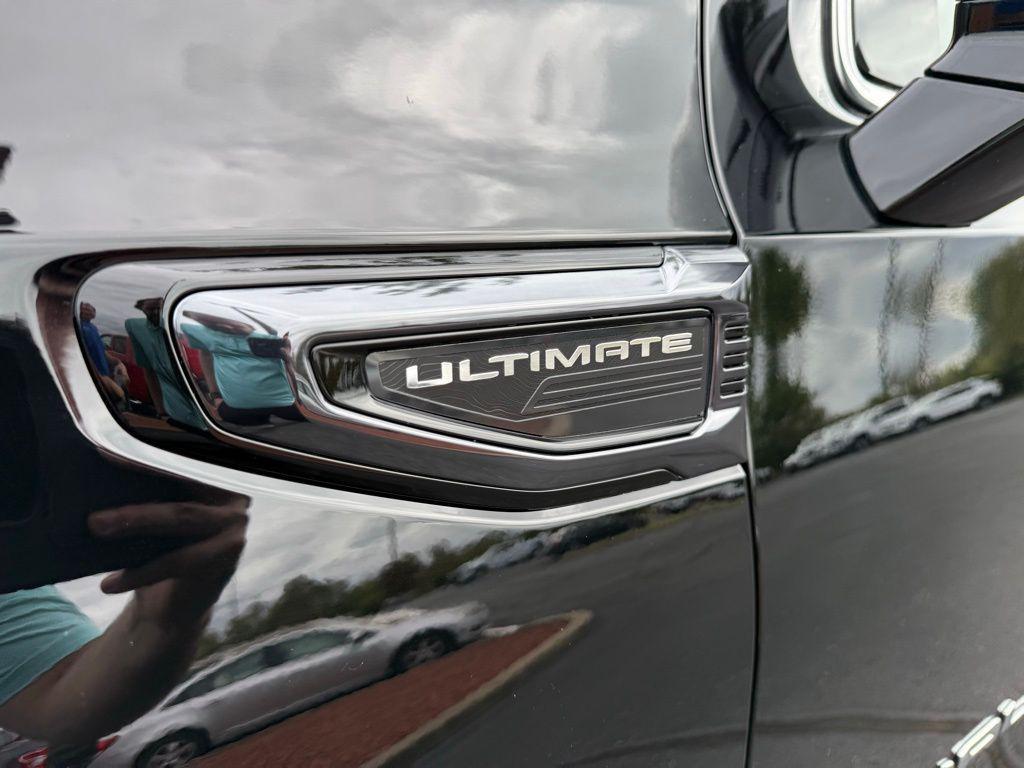 new 2025 GMC Yukon XL car, priced at $101,499