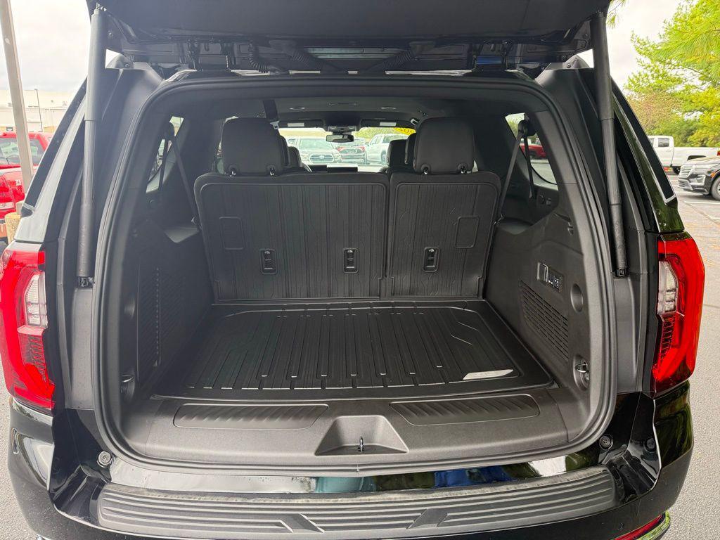 new 2025 GMC Yukon XL car, priced at $101,499