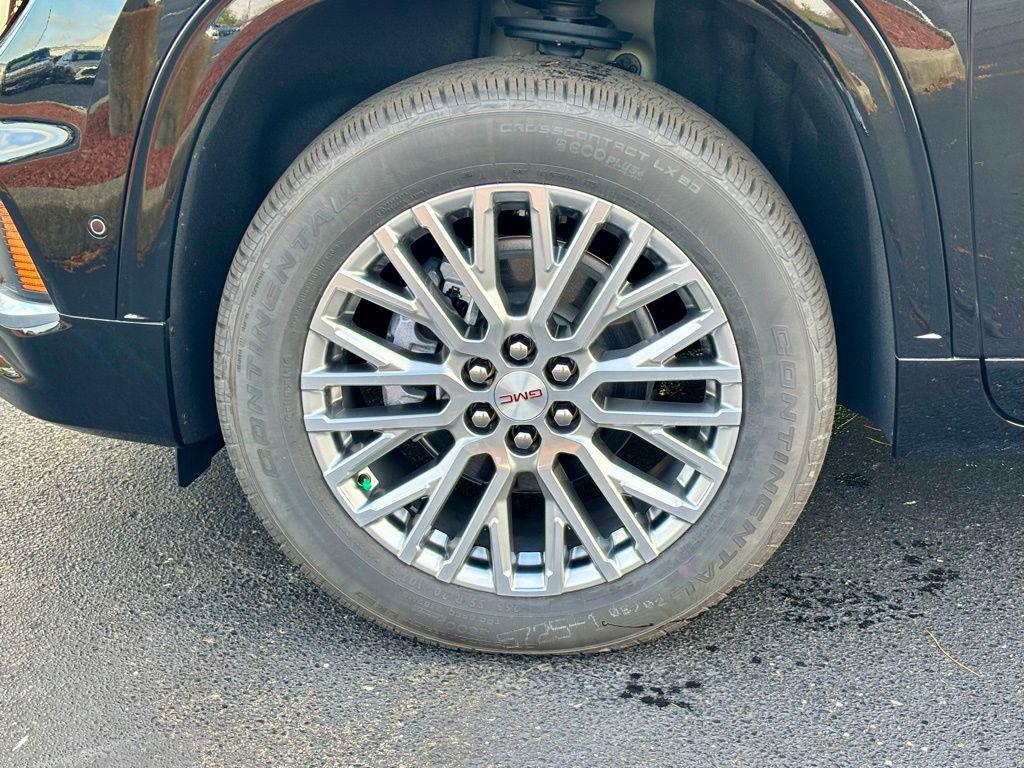 used 2025 GMC Acadia car, priced at $55,784