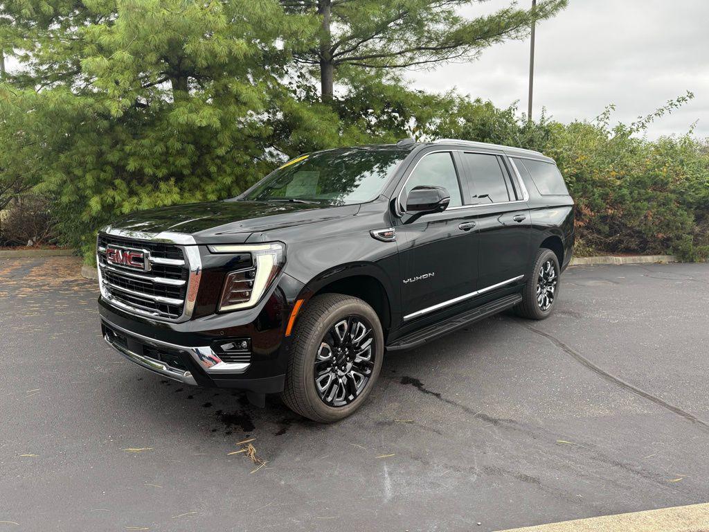 new 2025 GMC Yukon XL car, priced at $73,729