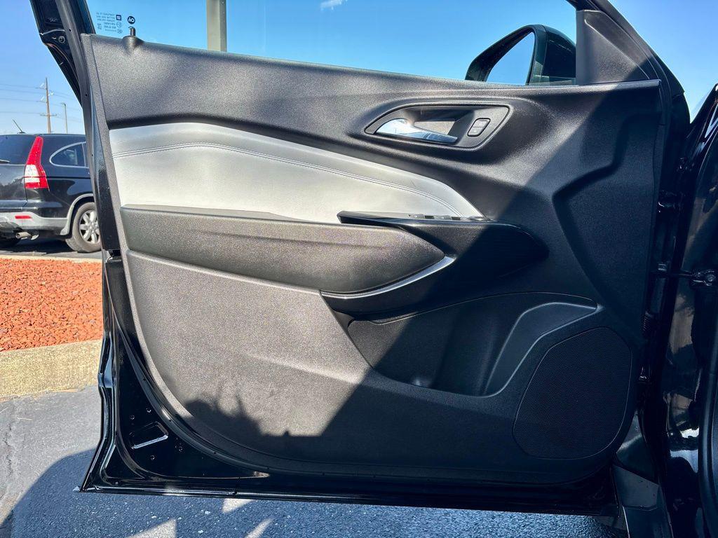 used 2024 Chevrolet Trax car, priced at $22,671