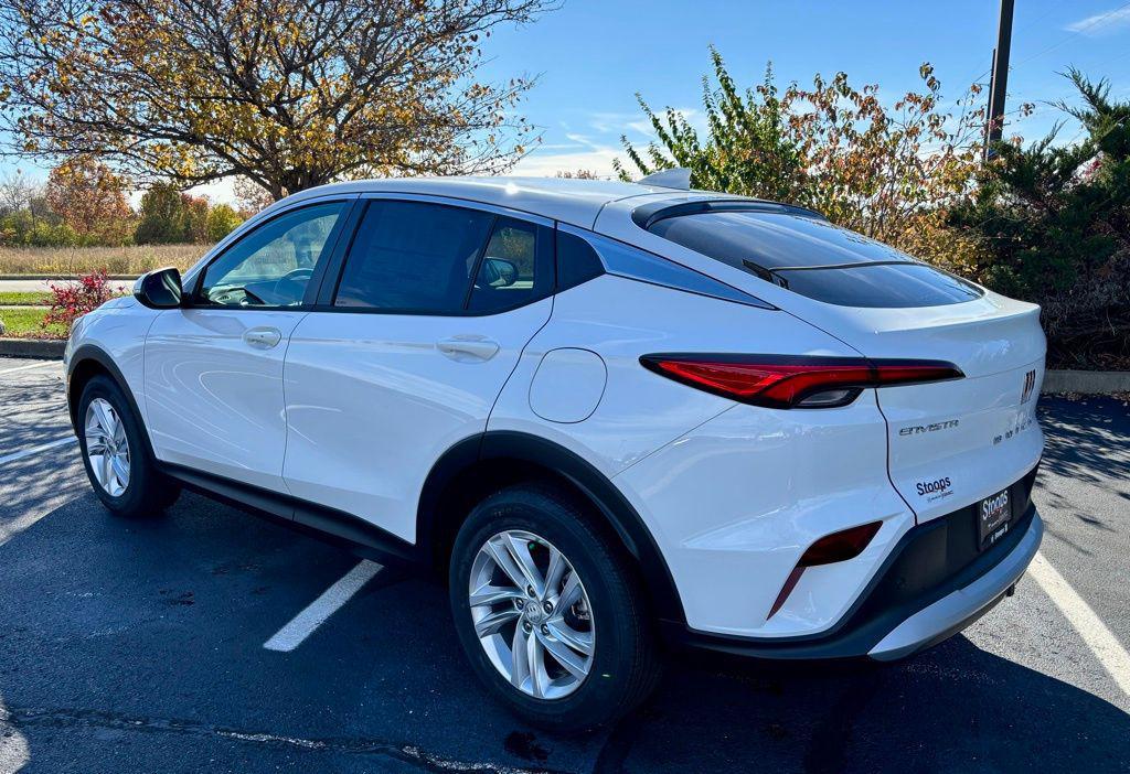 new 2025 Buick Envista car, priced at $24,380