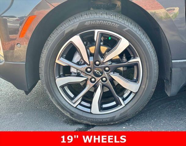 used 2022 Chevrolet Equinox car, priced at $27,563