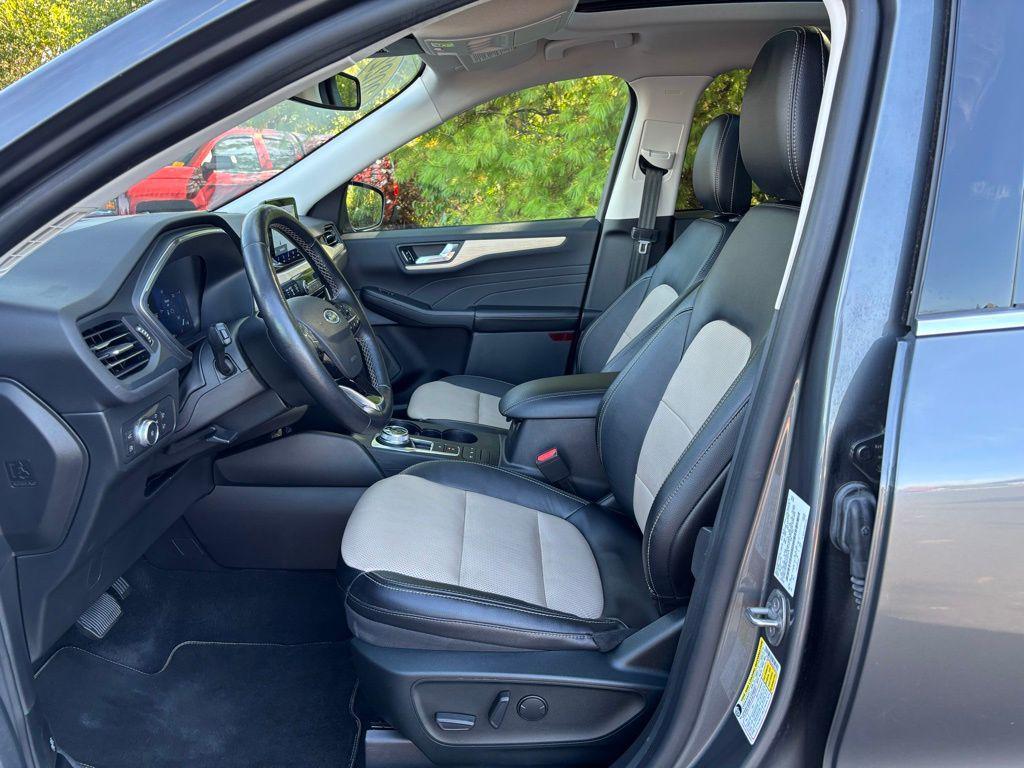 used 2022 Ford Escape car, priced at $16,421