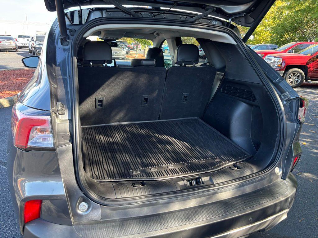 used 2022 Ford Escape car, priced at $16,421