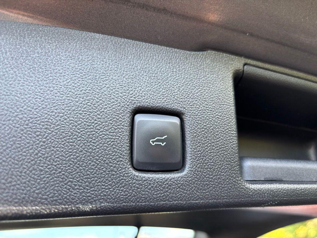 used 2022 Ford Escape car, priced at $16,421