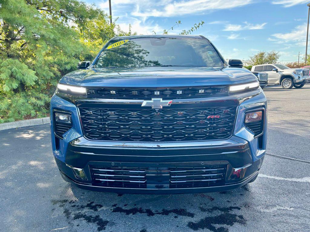 used 2024 Chevrolet Traverse car, priced at $44,725