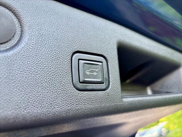 used 2022 Chevrolet Equinox car, priced at $22,239