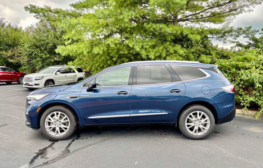 used 2023 Buick Enclave car, priced at $30,237