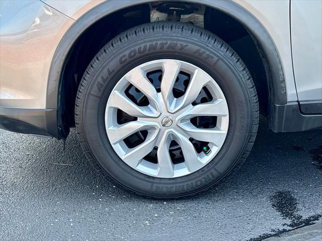 used 2017 Nissan Rogue car, priced at $6,891