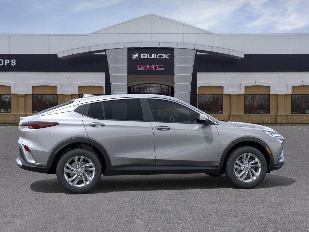new 2025 Buick Envista car, priced at $25,415